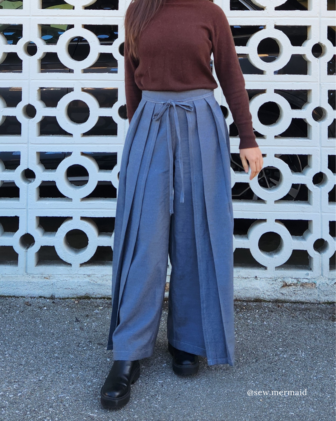 Sleepy Pleated Pants