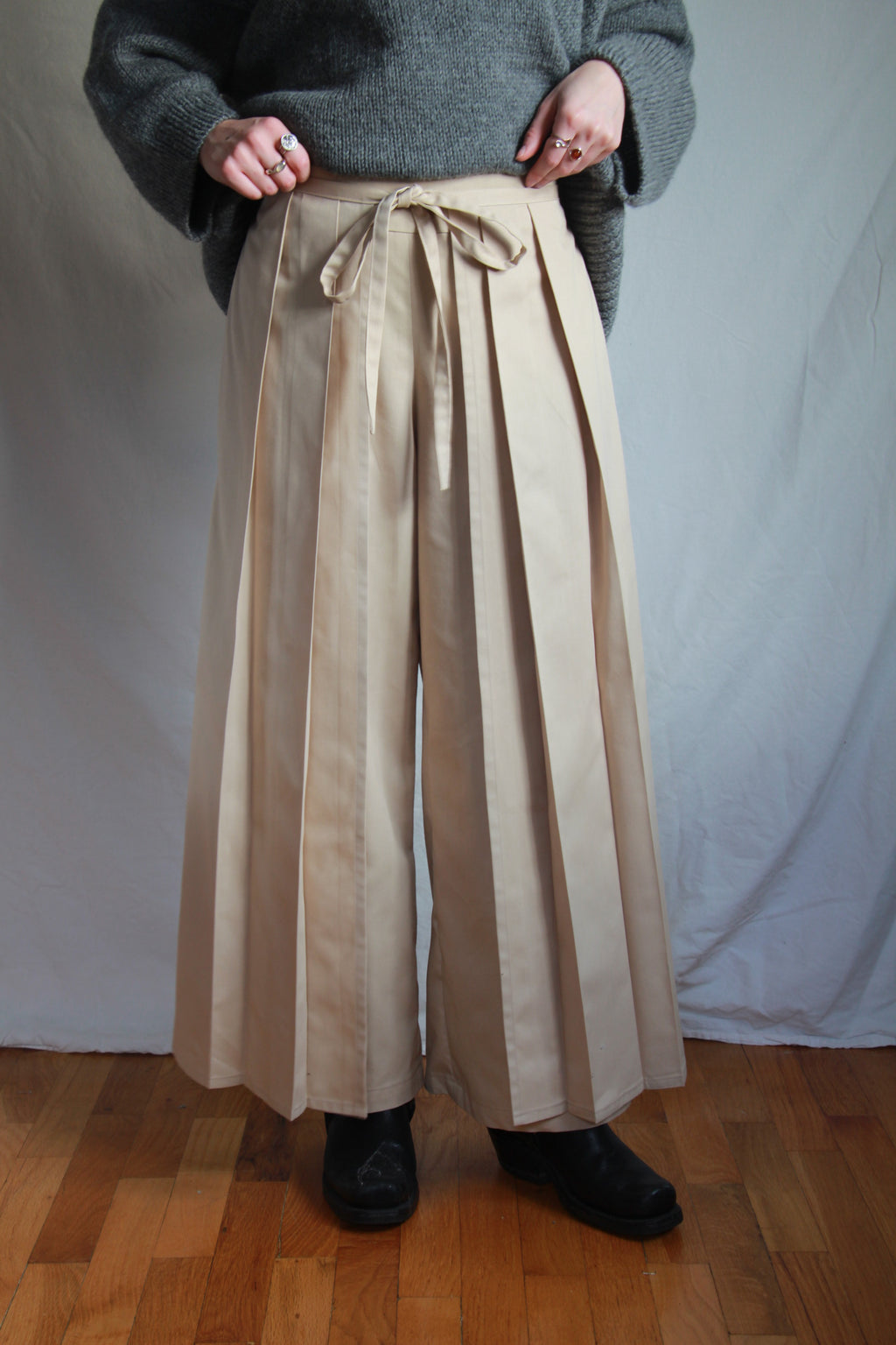 Sleepy Pleated Pants